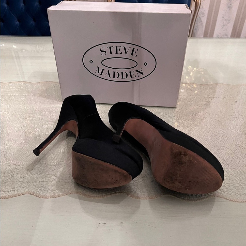 Black satin platform heels - Picture 2 of 5